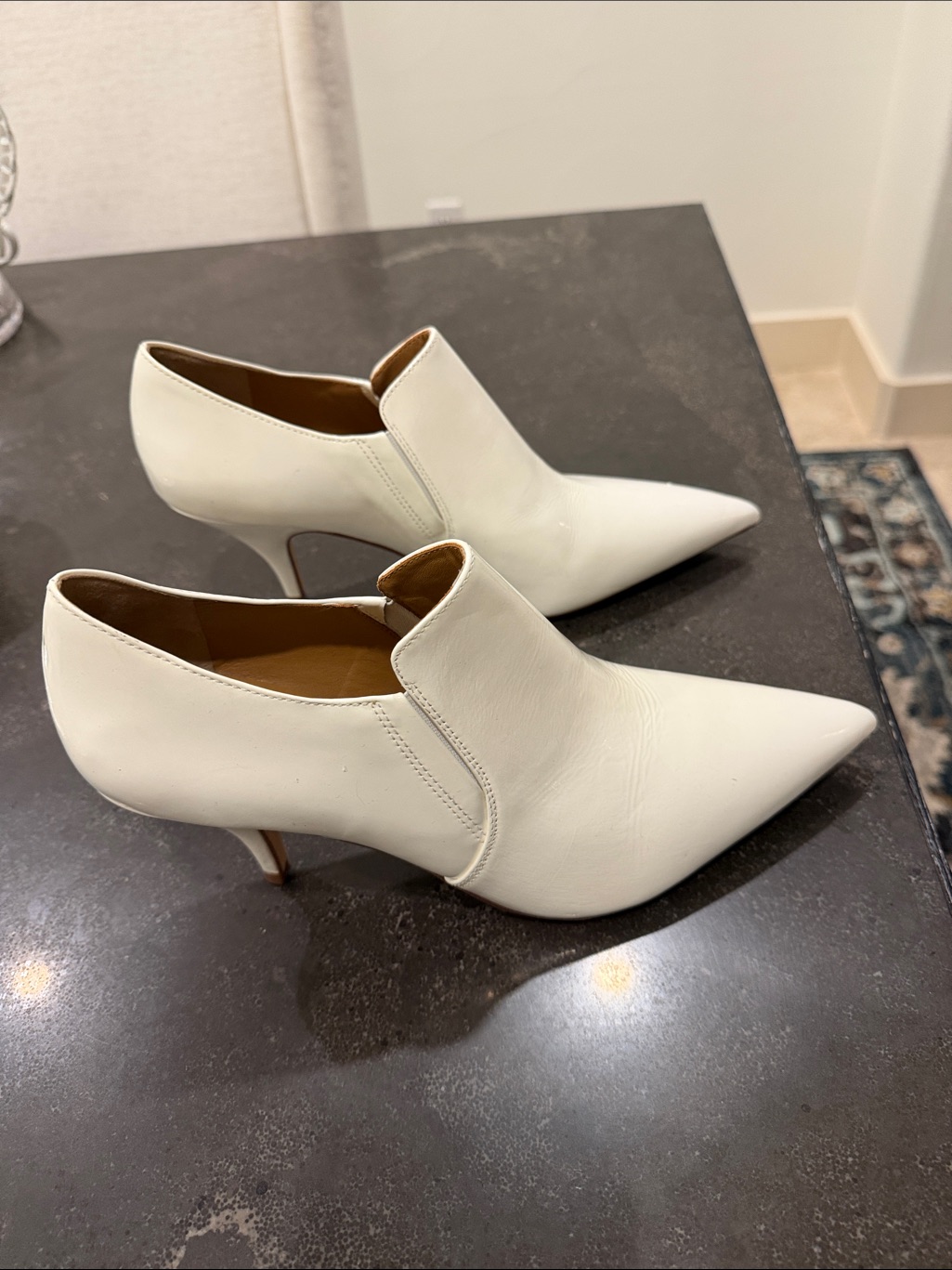 Tory Burch White Pointed Patent Leather Booties Never Worn